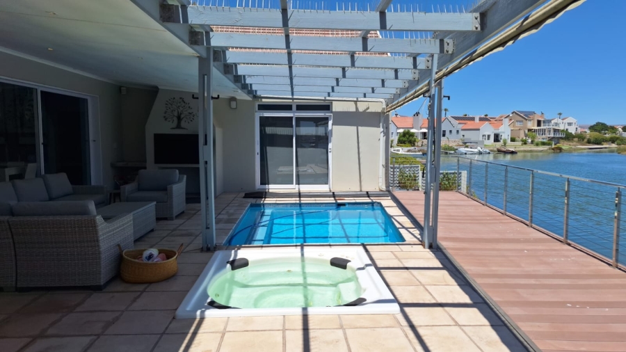 5 Bedroom Property for Sale in Port Owen Western Cape